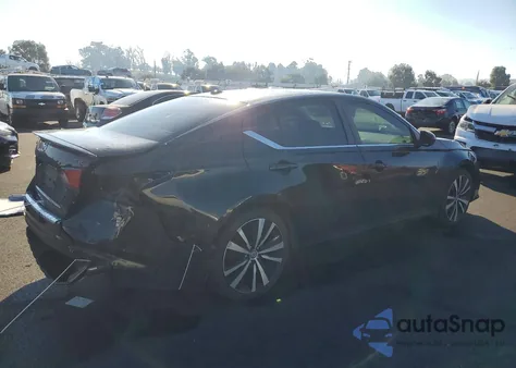 2020 Nissan Altima Sr z USA, uszkodzony, nr VIN 1N4BL4CV8LC270715